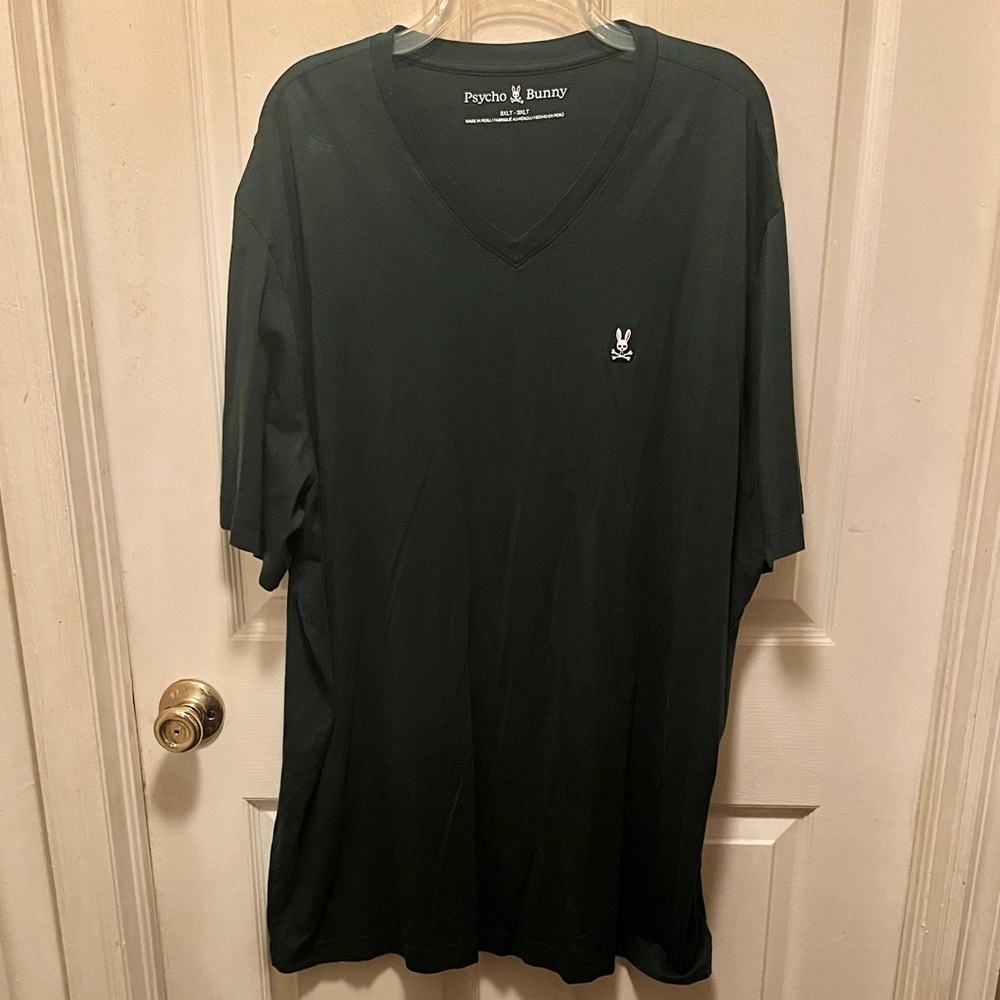 PSYCHO BUNNY Short Sleeve V-Neck Shirt. Sz 3XLT.